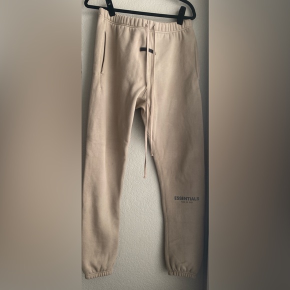 Fear of God Essentials Men's Cream Joggers - Picture 4 of 5